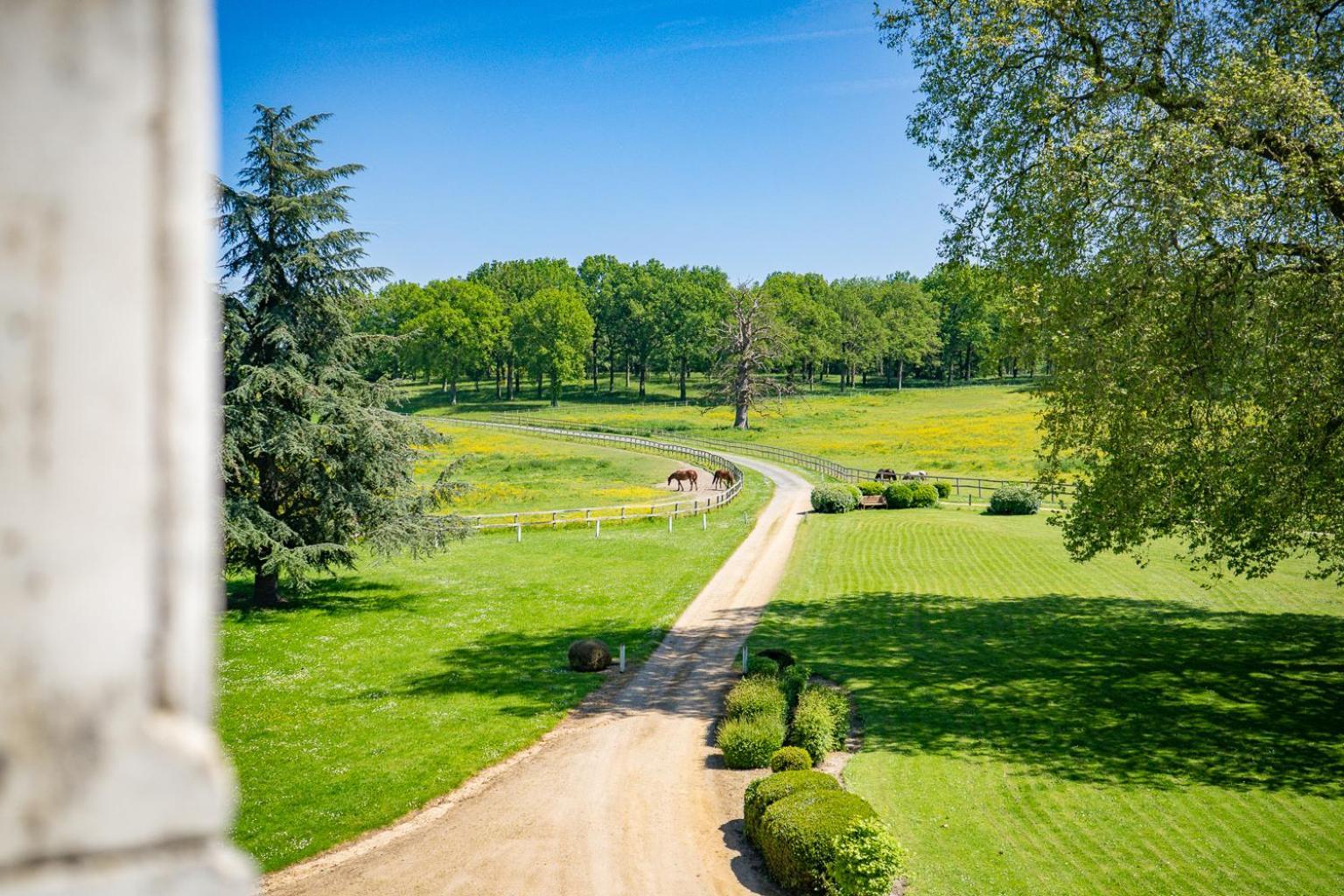 Hotel Haras De La Potardiere Crosmières Esterno foto