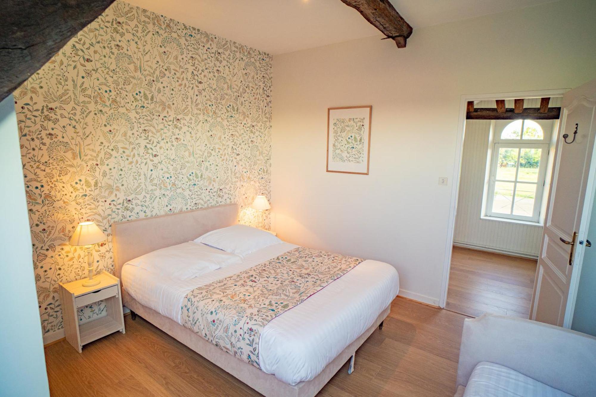 Hotel Haras De La Potardiere Crosmières Esterno foto